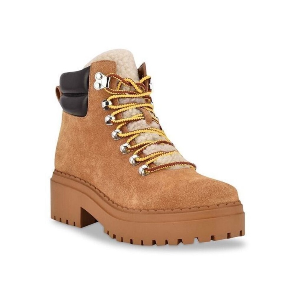 NWT💕Marc Fisher LTD Nairy Lace-Up Genuine Shearling Lug Sole Bootie w BOX